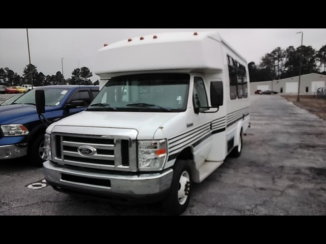 BUY FORD ECONOLINE COMMERCIAL CUTAWAY 2015 E-350 SUPER DUTY 158